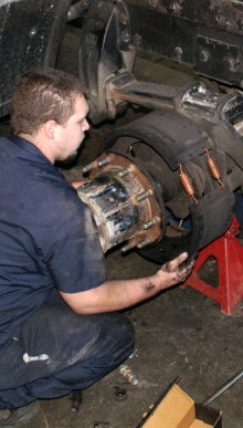 Piedmont Truck Tires provides same day truck repair, emergency roadside service and on-site OTR repairs